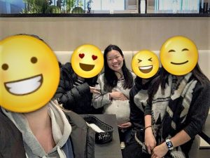 Girl's date hangout at 38 weeks